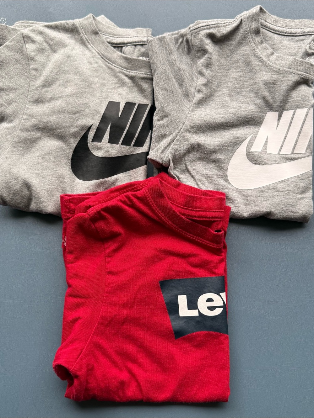 Nike Kids' Short-Sleeve Tees in Gray and Red